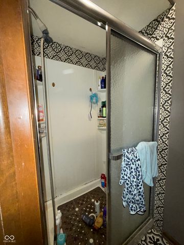 7660 S Oak Drive, Indianapolis, IN 46227