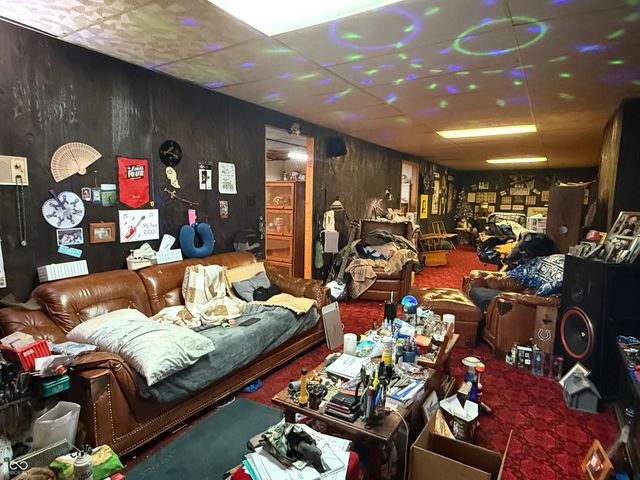 7660 S Oak Drive, Indianapolis, IN 46227