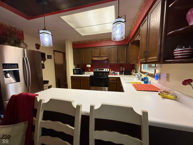 7660 S Oak Drive, Indianapolis, IN 46227