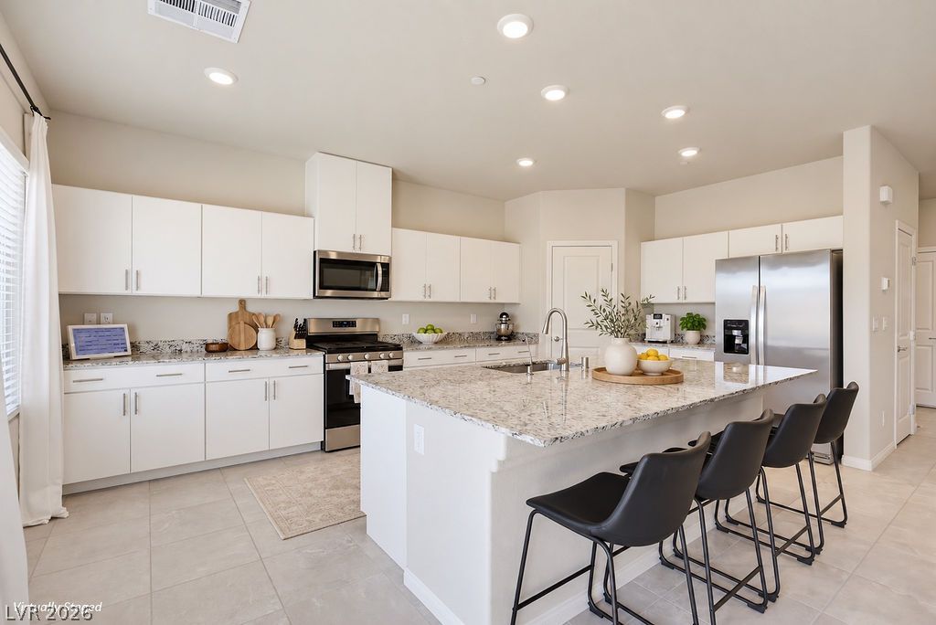 7116 Woodrow Ranch Street, Las Vegas, NV 89166 — photo 2