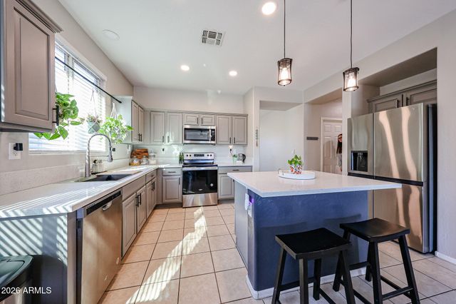 2499 W LEWIS AND CLARK Trail, Phoenix, AZ 85086