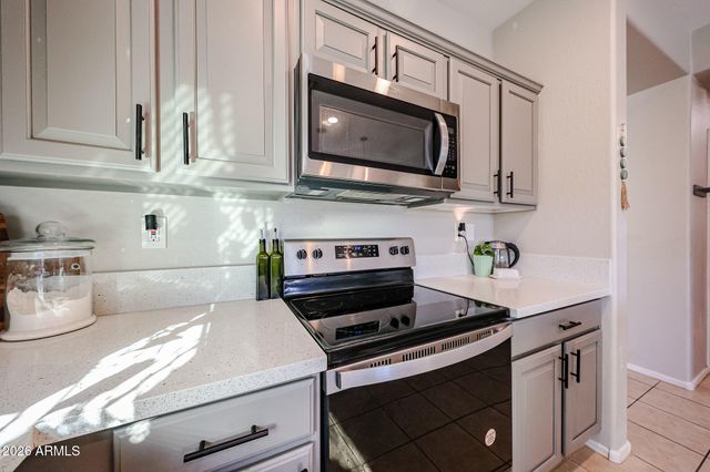 2499 W LEWIS AND CLARK Trail, Phoenix, AZ 85086