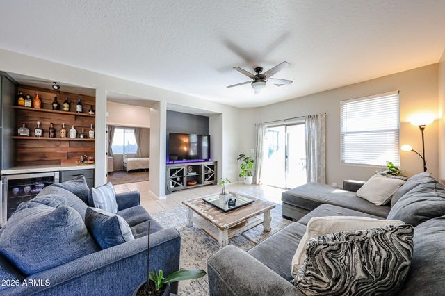 2499 W LEWIS AND CLARK Trail, Phoenix, AZ 85086