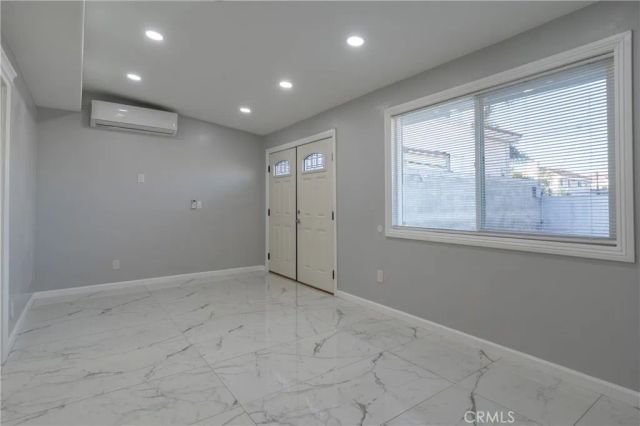 805 N Euclid Street, Santa Ana, CA 92703