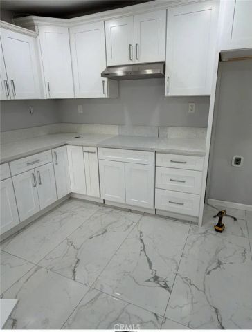 805 N Euclid Street, Santa Ana, CA 92703