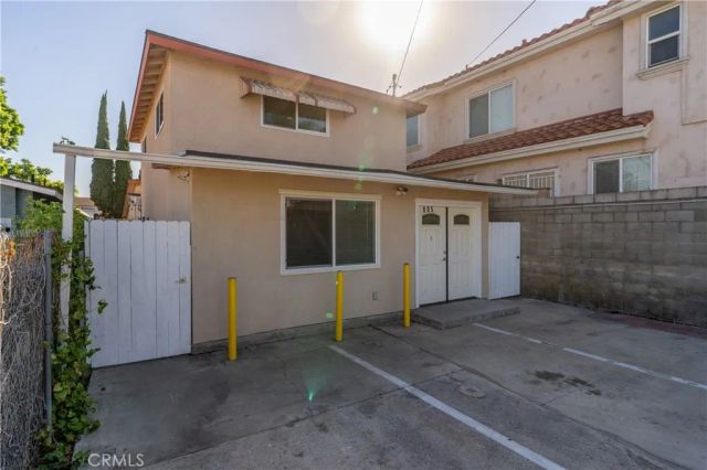 805 N Euclid Street, Santa Ana, CA 92703