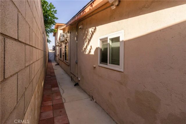 805 N Euclid Street, Santa Ana, CA 92703