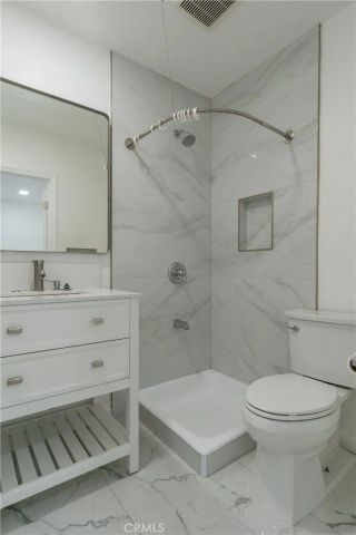 805 N Euclid Street, Santa Ana, CA 92703