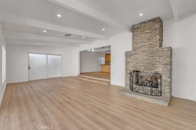 11528 Balboa, Granada Hills, CA 91344