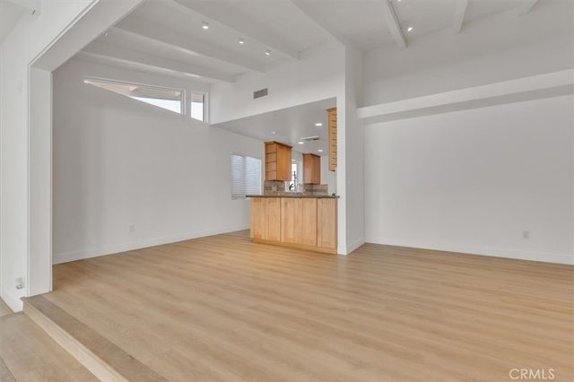 11528 Balboa, Granada Hills, CA 91344