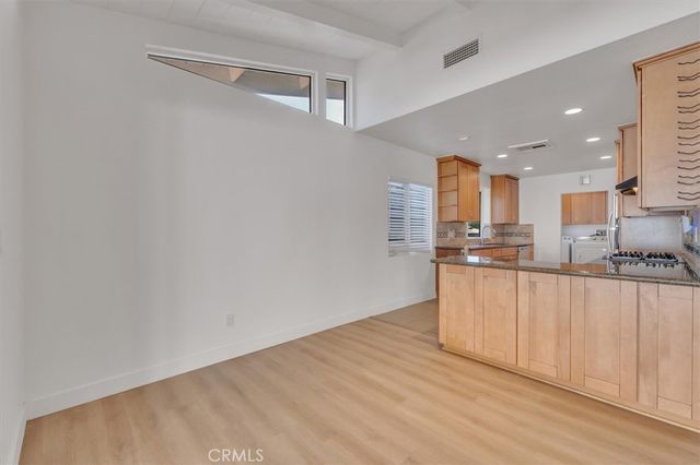 11528 Balboa, Granada Hills, CA 91344