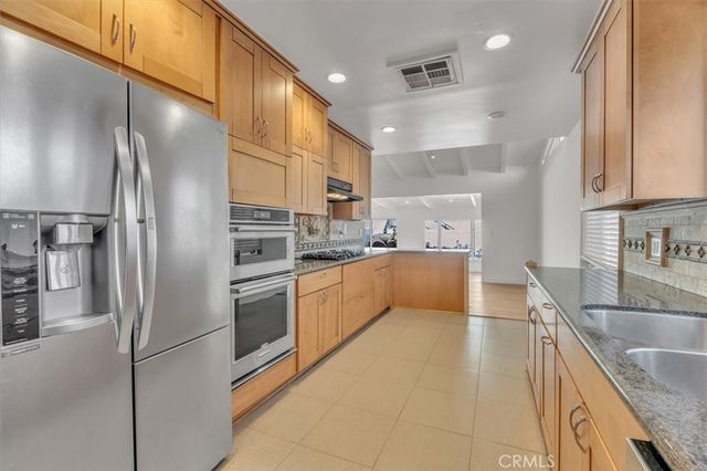 11528 Balboa, Granada Hills, CA 91344