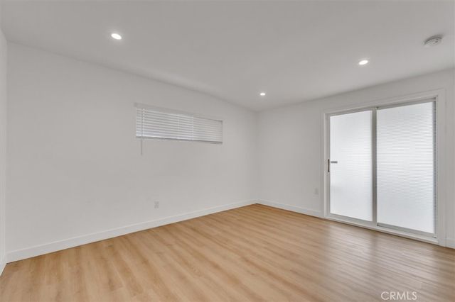 11528 Balboa, Granada Hills, CA 91344