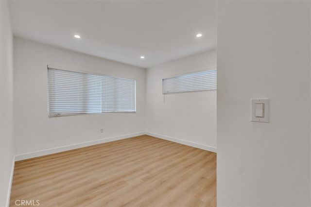 11528 Balboa, Granada Hills, CA 91344