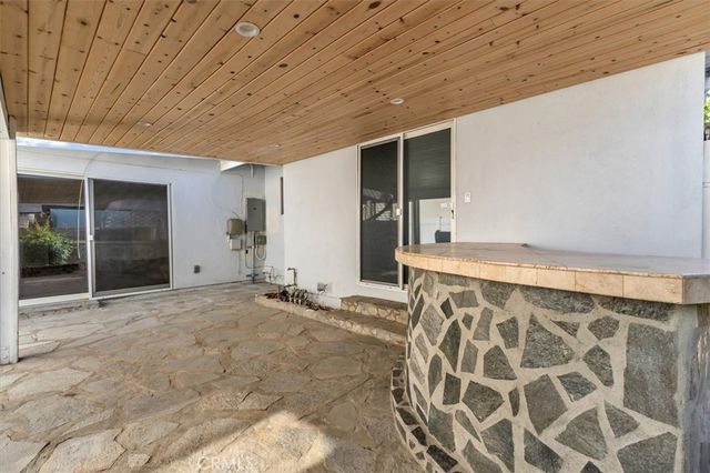 11528 Balboa, Granada Hills, CA 91344