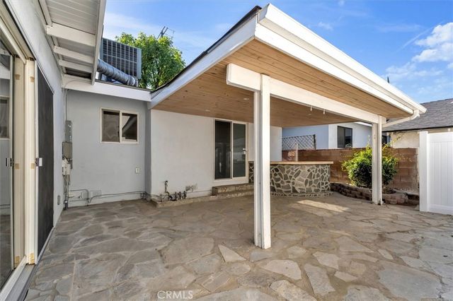 11528 Balboa, Granada Hills, CA 91344