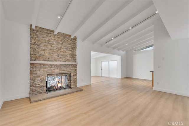 11528 Balboa, Granada Hills, CA 91344