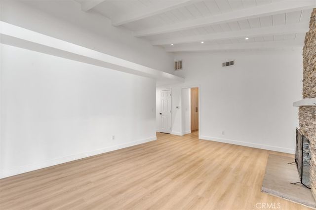 11528 Balboa, Granada Hills, CA 91344