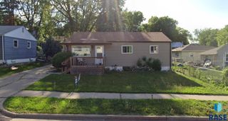 905 S Bahnson Ave Avenue, Sioux Falls, SD 57103