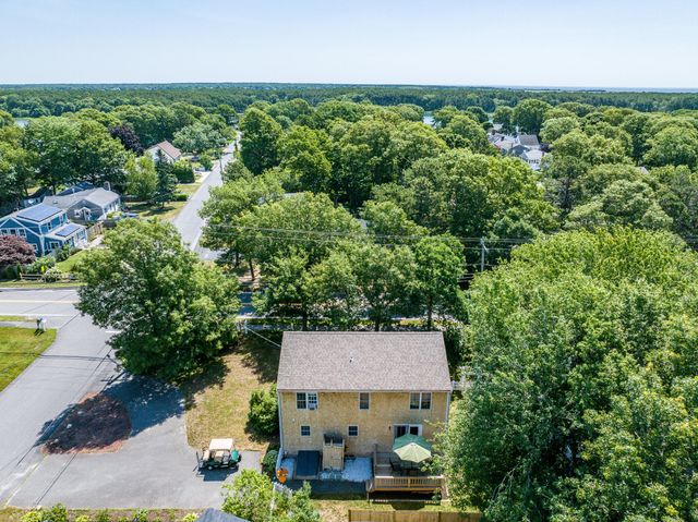 261 Seacoast Shores Boulevard, East Falmouth, MA 02536