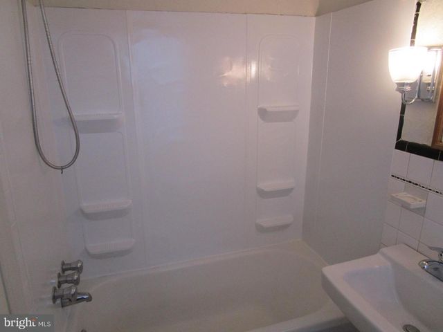 1434 BYWOOD AVE, Upper Darby, PA 19082