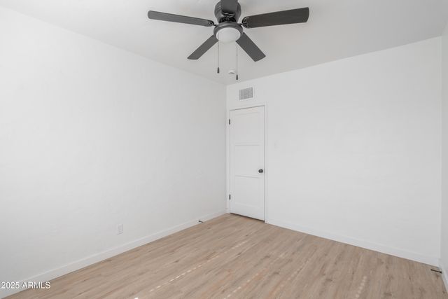 1721 W EARLL Drive, Phoenix, AZ 85015