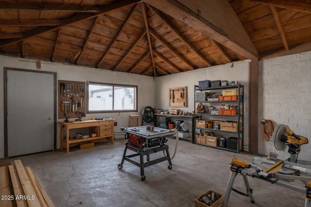 1721 W EARLL Drive, Phoenix, AZ 85015