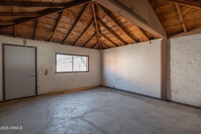 1721 W EARLL Drive, Phoenix, AZ 85015