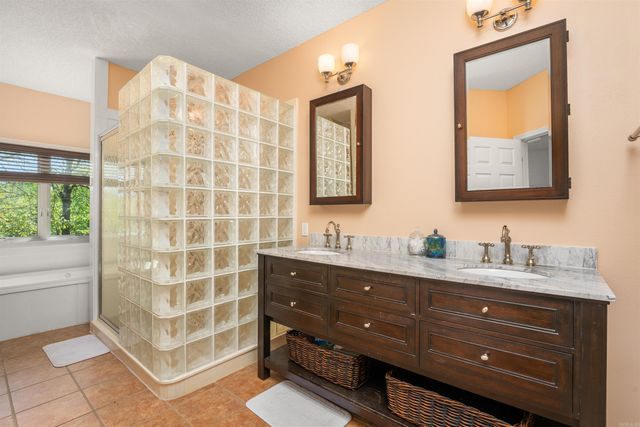 6 Navegar Trace, Hot Springs Village, AR 71909