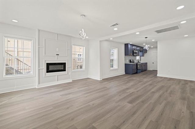 2817 Winbern Street, Houston, TX 77004