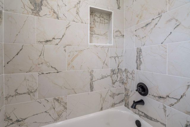 2817 Winbern Street, Houston, TX 77004