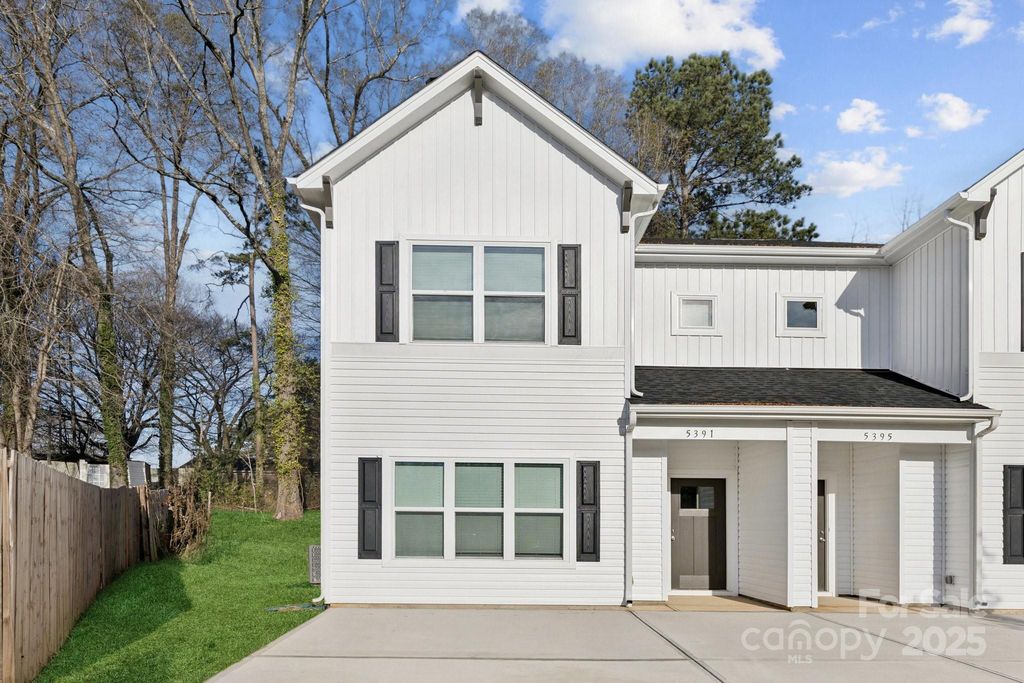 5391 Toano Road, Charlotte, NC 28215