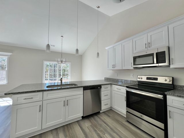 1716 Foster Ave, Conway, SC 29527
