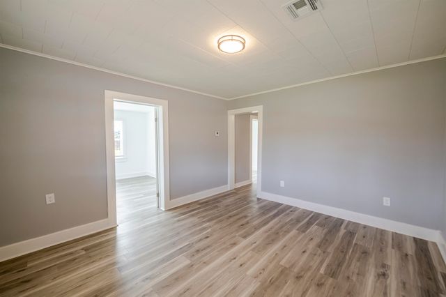 5543 Bayou Black Dr, Gibson, LA 70356