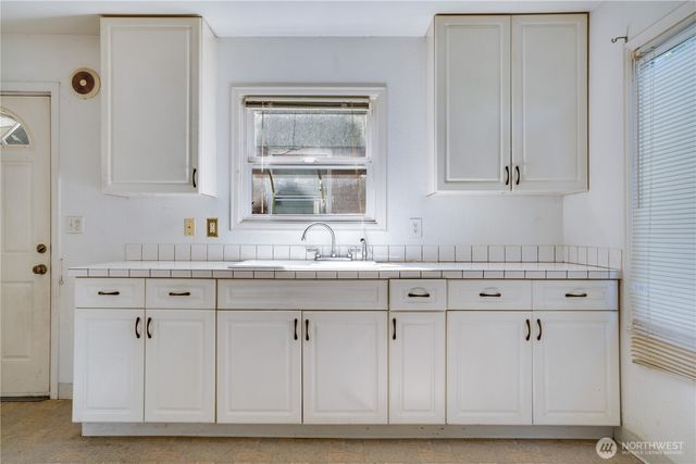 3120 S 17th Street, Tacoma, WA 98405
