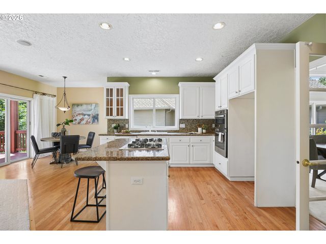1231 Nw MAYFIELD Rd, Portland, OR 97229