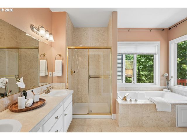 1231 Nw MAYFIELD Rd, Portland, OR 97229