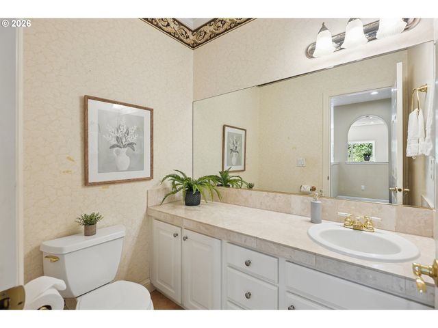 1231 Nw MAYFIELD Rd, Portland, OR 97229