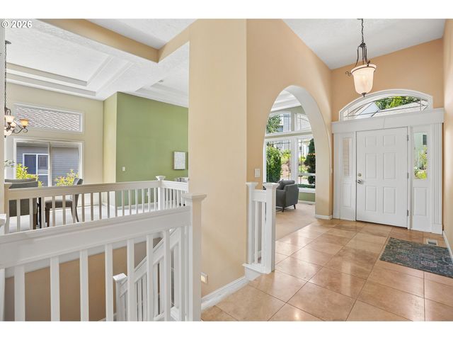 1231 Nw MAYFIELD Rd, Portland, OR 97229