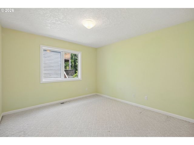 1231 Nw MAYFIELD Rd, Portland, OR 97229