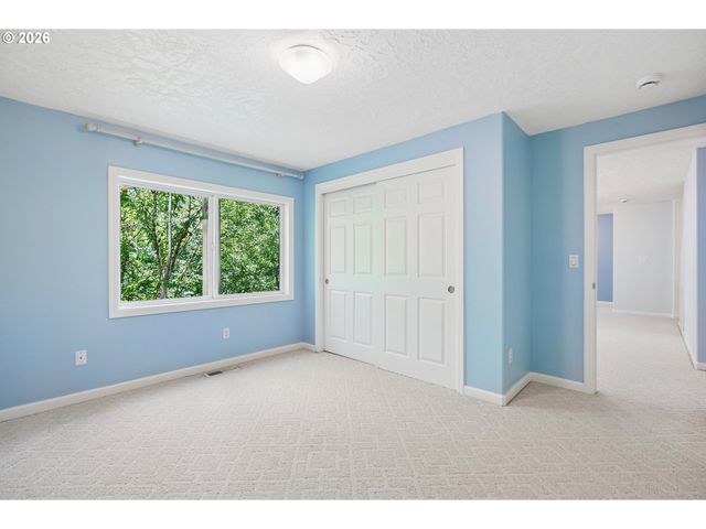 1231 Nw MAYFIELD Rd, Portland, OR 97229
