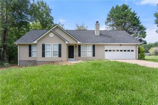 683 Ash Wood Lane, Cleveland, GA 30528