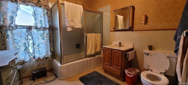 1016 Elm Street, Shelby, NY 14103