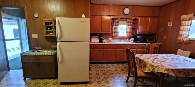 1016 Elm Street, Shelby, NY 14103