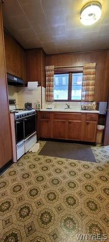 1016 Elm Street, Shelby, NY 14103