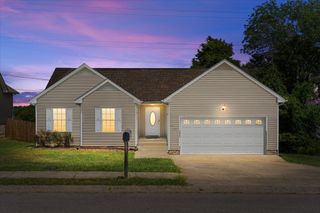 356 Chalet Cir, Clarksville, TN 37040