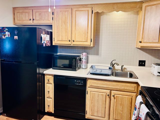 2311 183rd Street 206B, Homewood, IL 60430