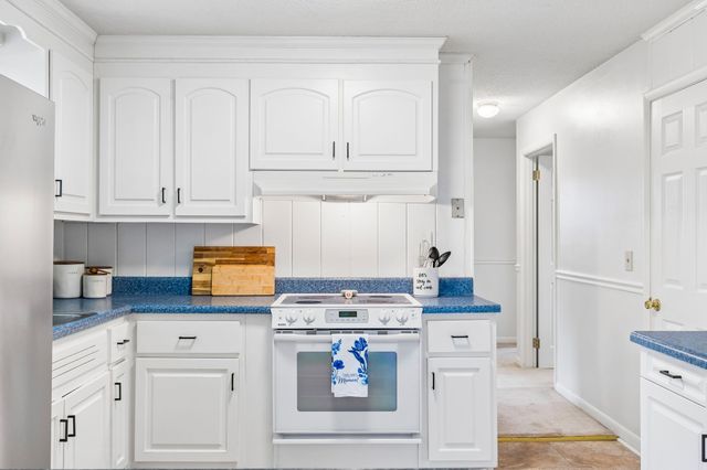 229 Grandview Dr, Old Hickory, TN 37138