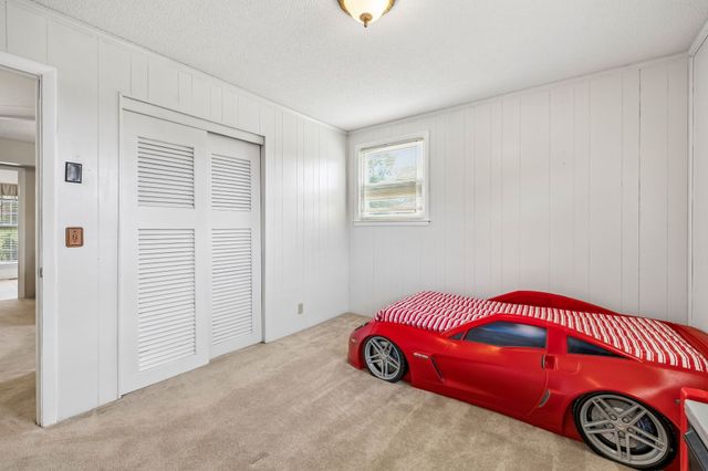 229 Grandview Dr, Old Hickory, TN 37138