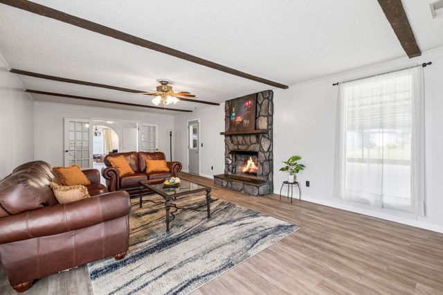 229 Grandview Dr, Old Hickory, TN 37138